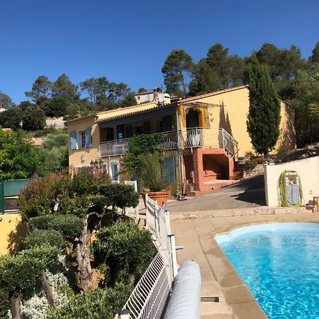 Appartement Dans La Colline Belgentier Экстерьер фото